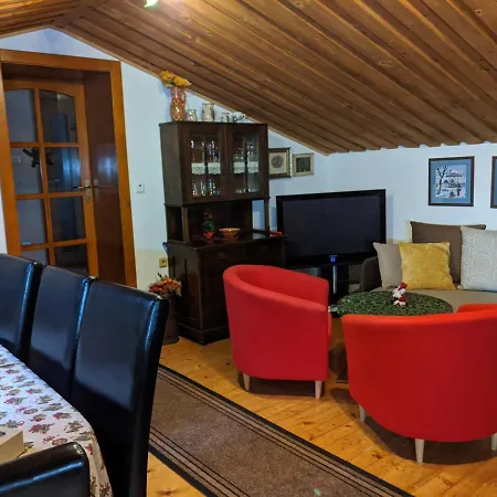 Family House - Zuzana *