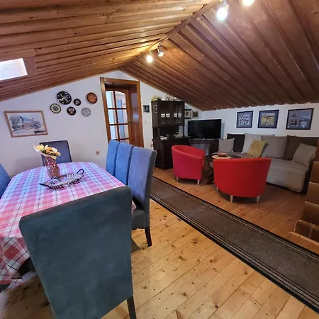 Family House - Zuzana * Stara Lesna