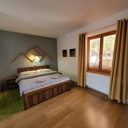 Family House - Zuzana Hytte