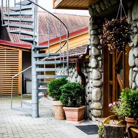 Family House - Zuzana Lodge Stara Lesna