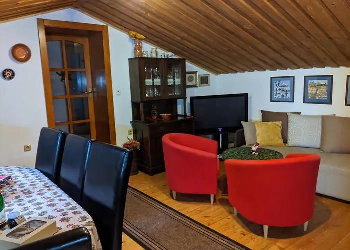 Family House - Zuzana *