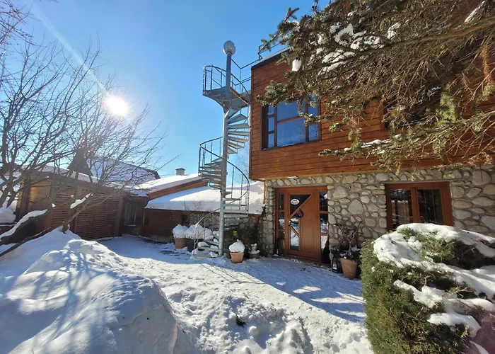 Family House - Zuzana Stara Lesna