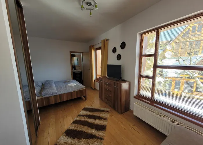 Family House - Zuzana Lodge Stara Lesna